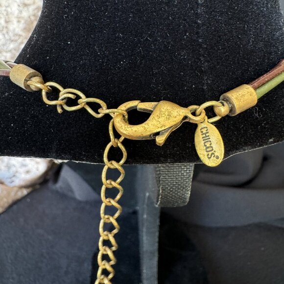 Medallion Gold Tone Olive Burgundy Pendant Enamel Leather Cord + Stud Earrings - Picture 9 of 12